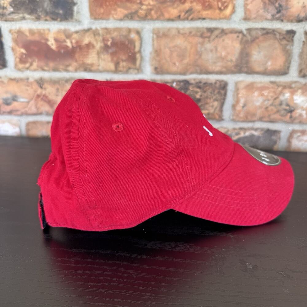 Air Jordan‎ Youth Red Hat- Used - Picture 5 of 7